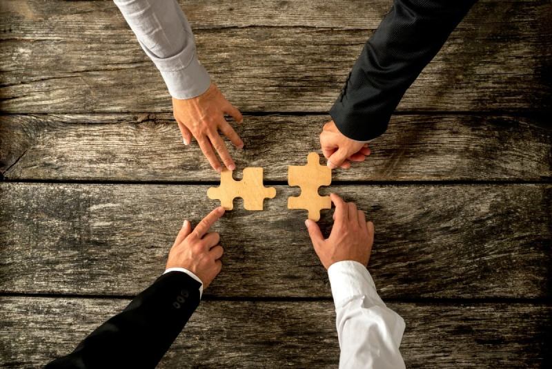 Combs’s Tips for Successful Mergers and Acquisitions